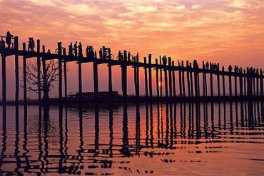 AUTORE: Carlo De Agnoi AUTORE: Carlo De Agnoi /